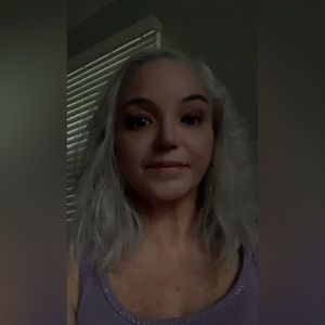 Meet your Posher, Anne